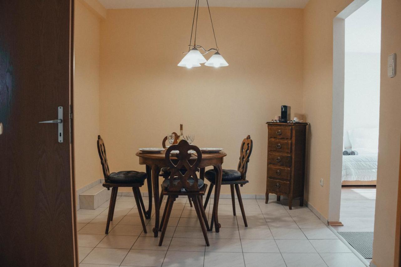 Casa Galliera - Apartment Keszthely Eksteriør bilde